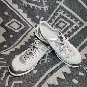 Merrell Women's Sz 7 Enlighten Shine Breeze Athletic Shoe Sneakers Silver & Grey